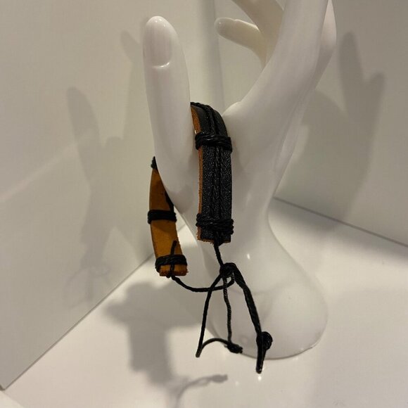 Leather Feather Design Adjustable genuine leather Bracelet black & brown unisex - Picture 5 of 8